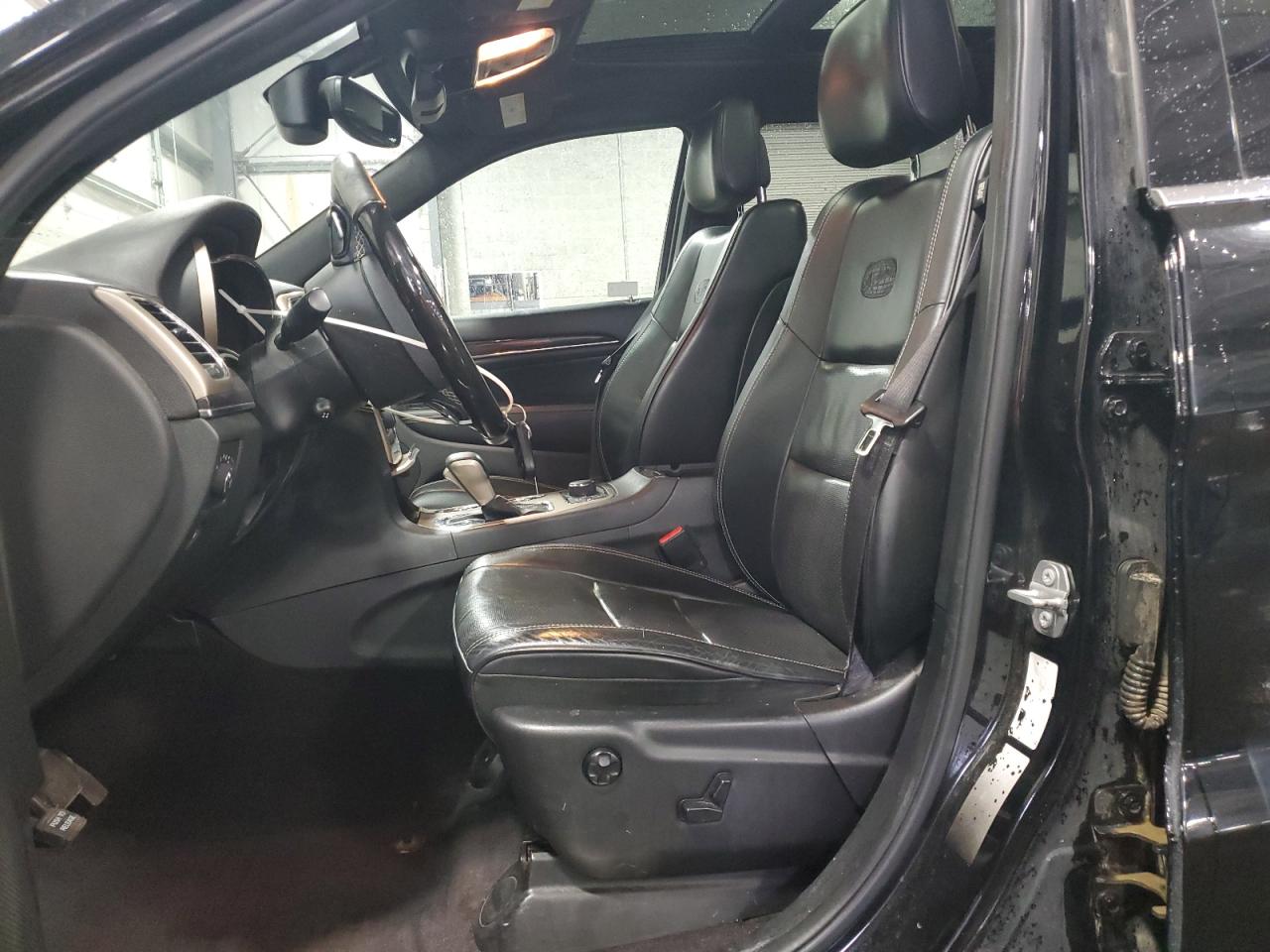 2017 Jeep Grand Cherokee Overland VIN: 1C4RJFCG8HC738106 Lot: 80833155