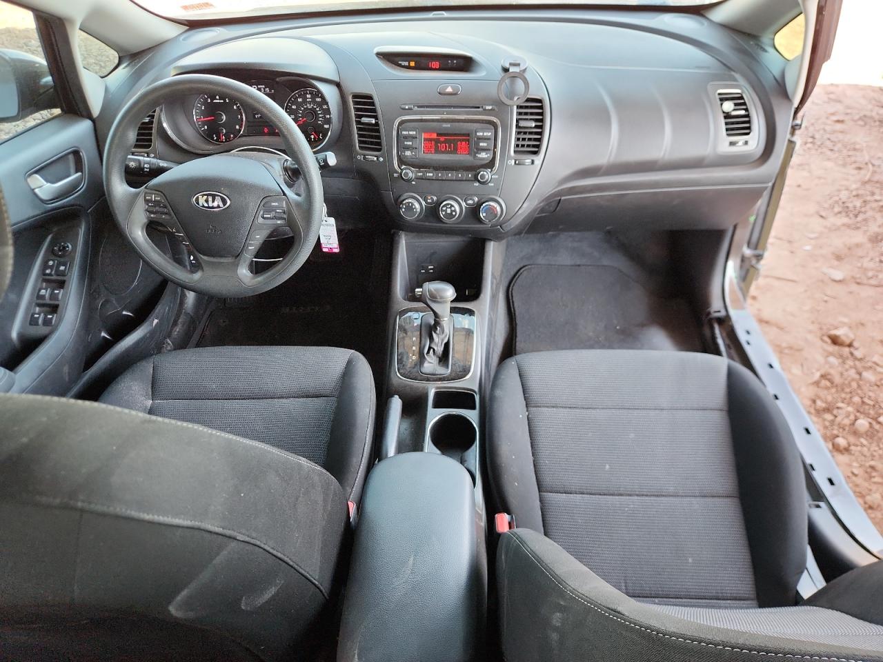 2018 Kia Forte Lx VIN: 3KPFK4A72JE164950 Lot: 81610165