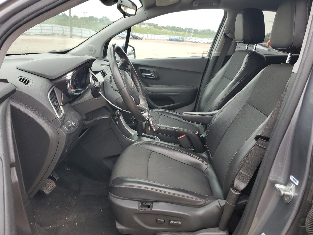 2020 Chevrolet Trax 1Lt VIN: 3GNCJPSB1LL207142 Lot: 71821925