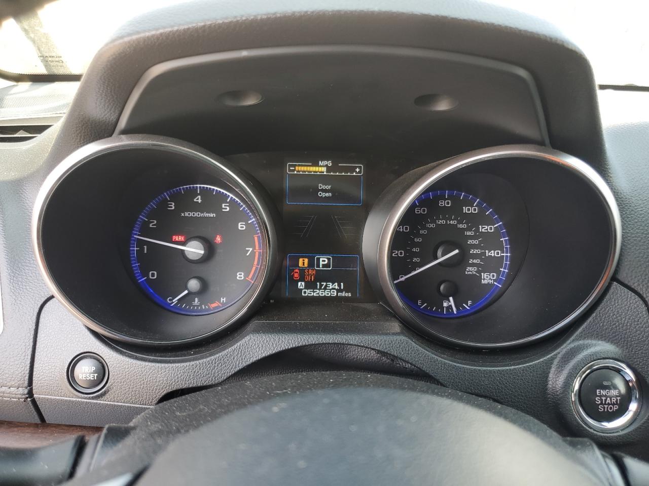 2018 Subaru Outback 3.6R Limited VIN: 4S4BSENC8J3311447 Lot: 69275165