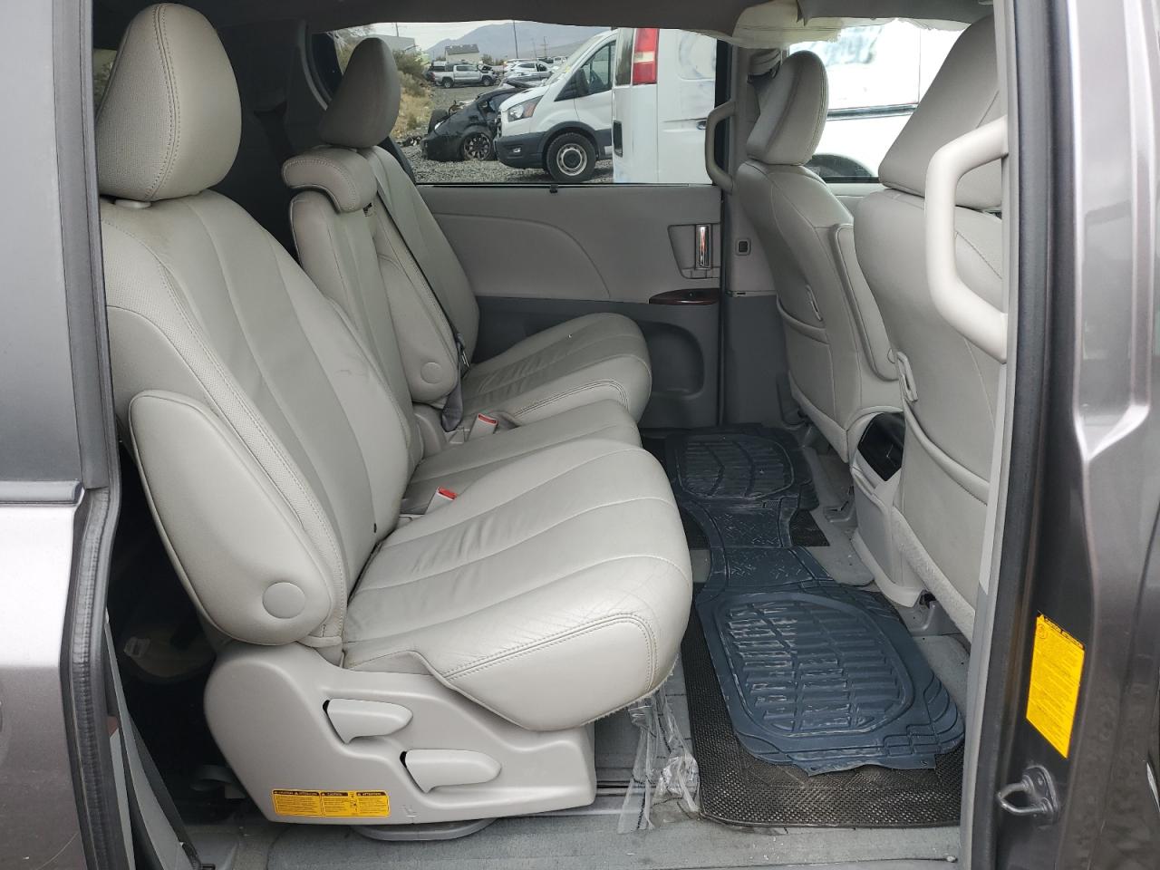 2014 Toyota Sienna Xle VIN: 5TDYK3DC1ES499110 Lot: 84276945