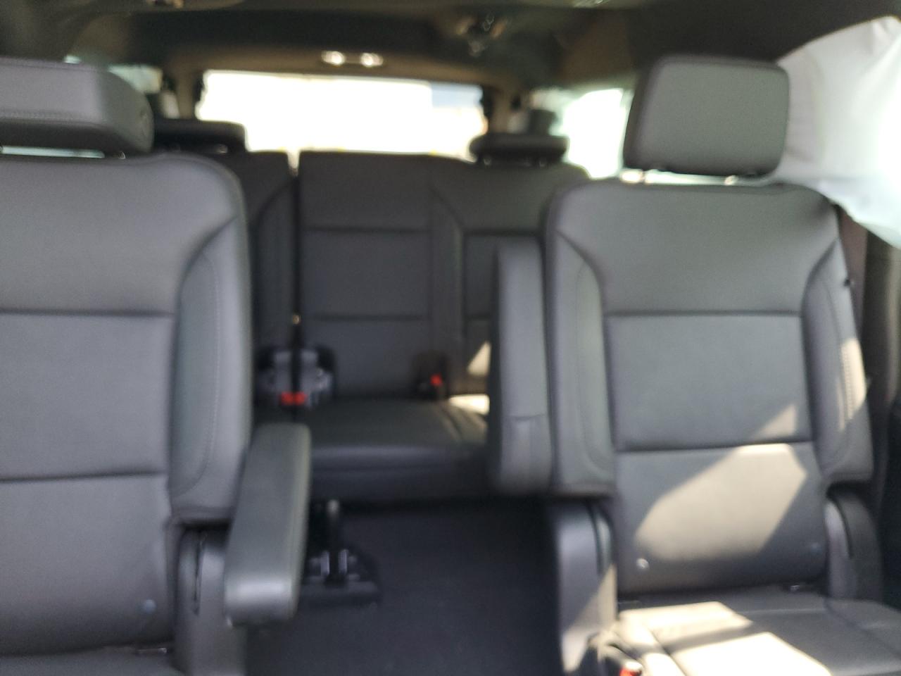 2024 Chevrolet Suburban K1500 Z71 VIN: 1GNSKDKD9RR291124 Lot: 80081375