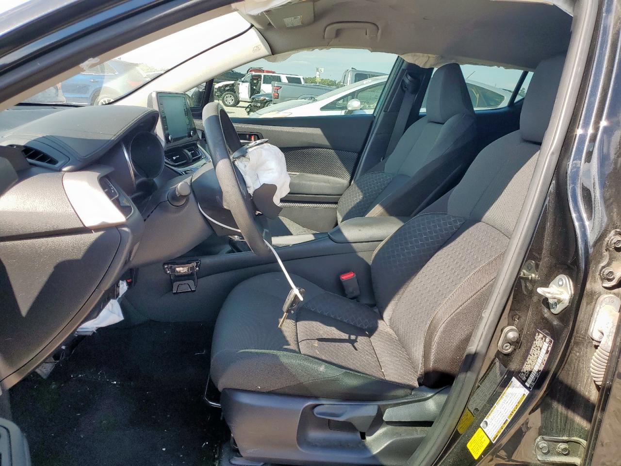 2021 Toyota C-Hr Xle VIN: JTNKHMBX8M1112608 Lot: 84567285