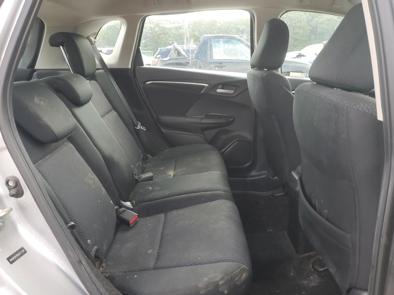 2020 Honda Fit Lx VIN: 3HGGK5H49LM721126 Lot: 81816155