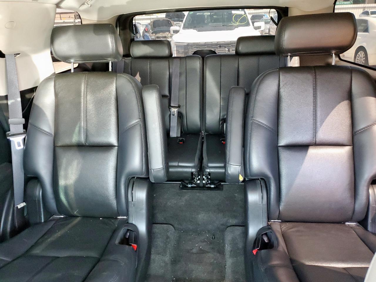 2007 Chevrolet Tahoe C1500 VIN: 1GNFC13007J402955 Lot: 81909365