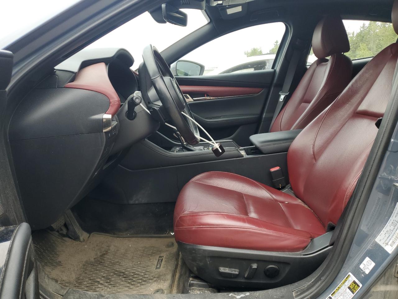 2019 Mazda 3 Preferred VIN: JM1BPAMM0K1107277 Lot: 71531885