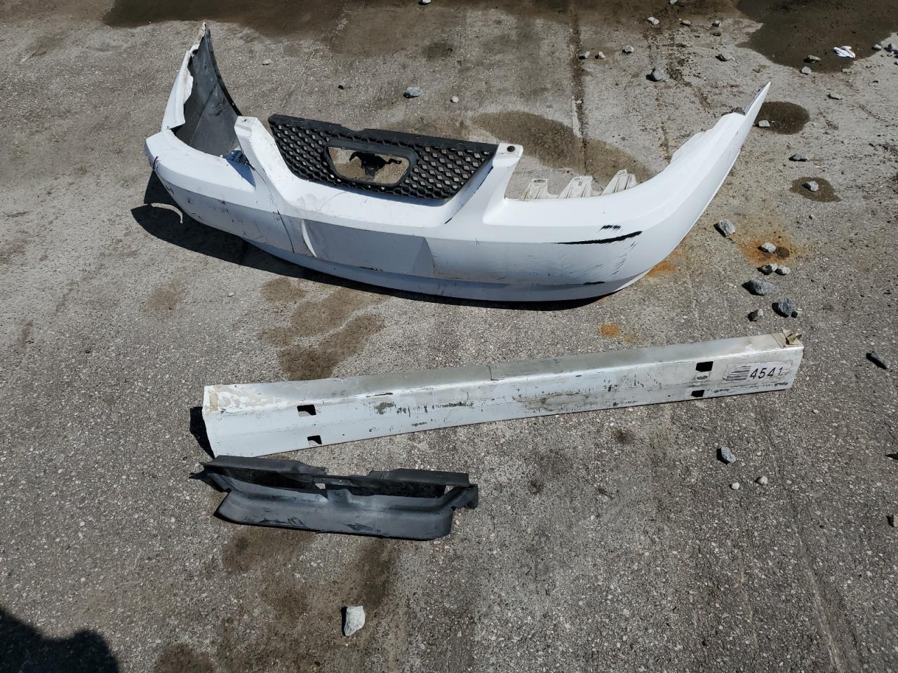 2002 Ford Mustang VIN: 1FAFP44422F112573 Lot: 84537645