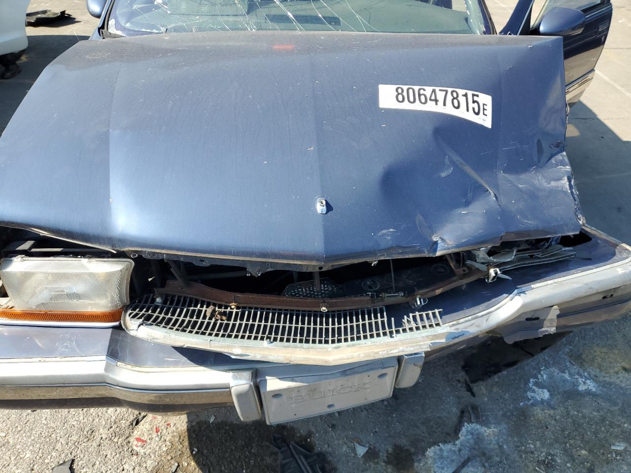 1994 Buick Roadmaster VIN: 1G4BN52P3RR410992 Lot: 80647815