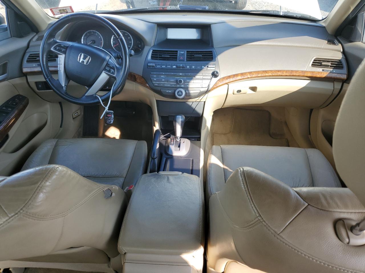 2010 Honda Accord Exl VIN: 1HGCP3F82AA003065 Lot: 81082585