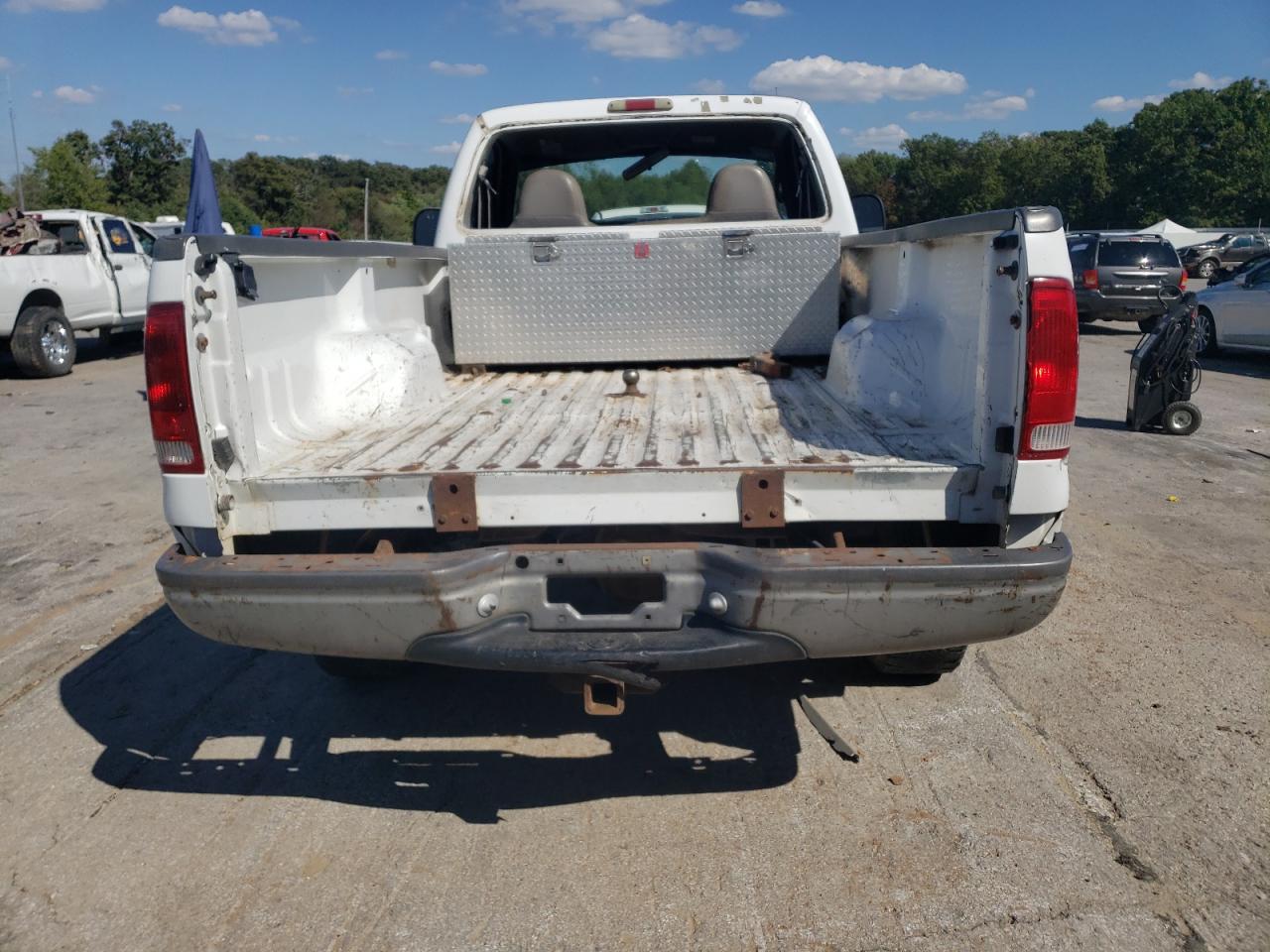 2000 Ford F250 Super Duty VIN: 3FTNF21F7YMA45965 Lot: 83943525