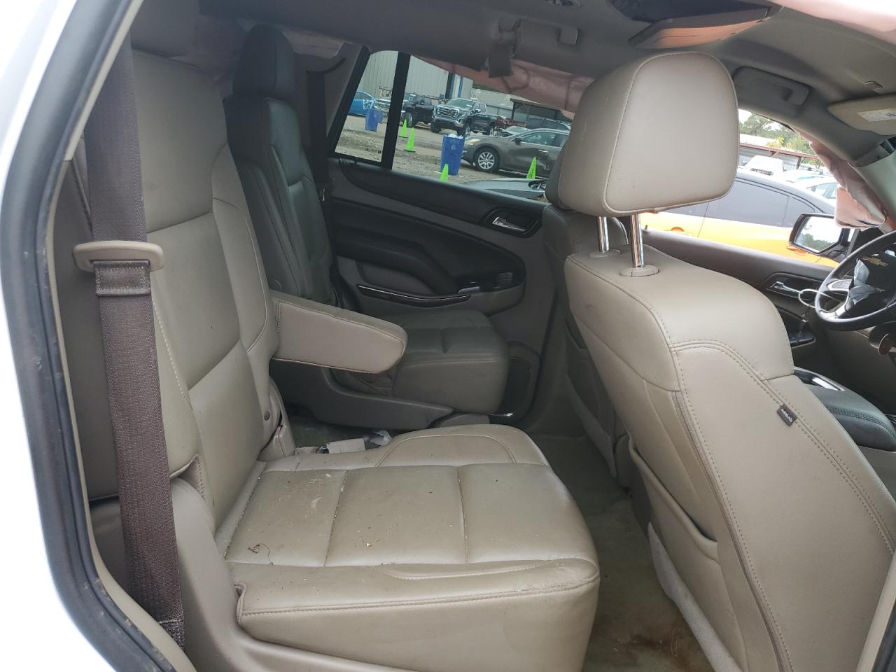 2017 Chevrolet Tahoe C1500 Lt VIN: 1GNSCBKC8HR361624 Lot: 82139505