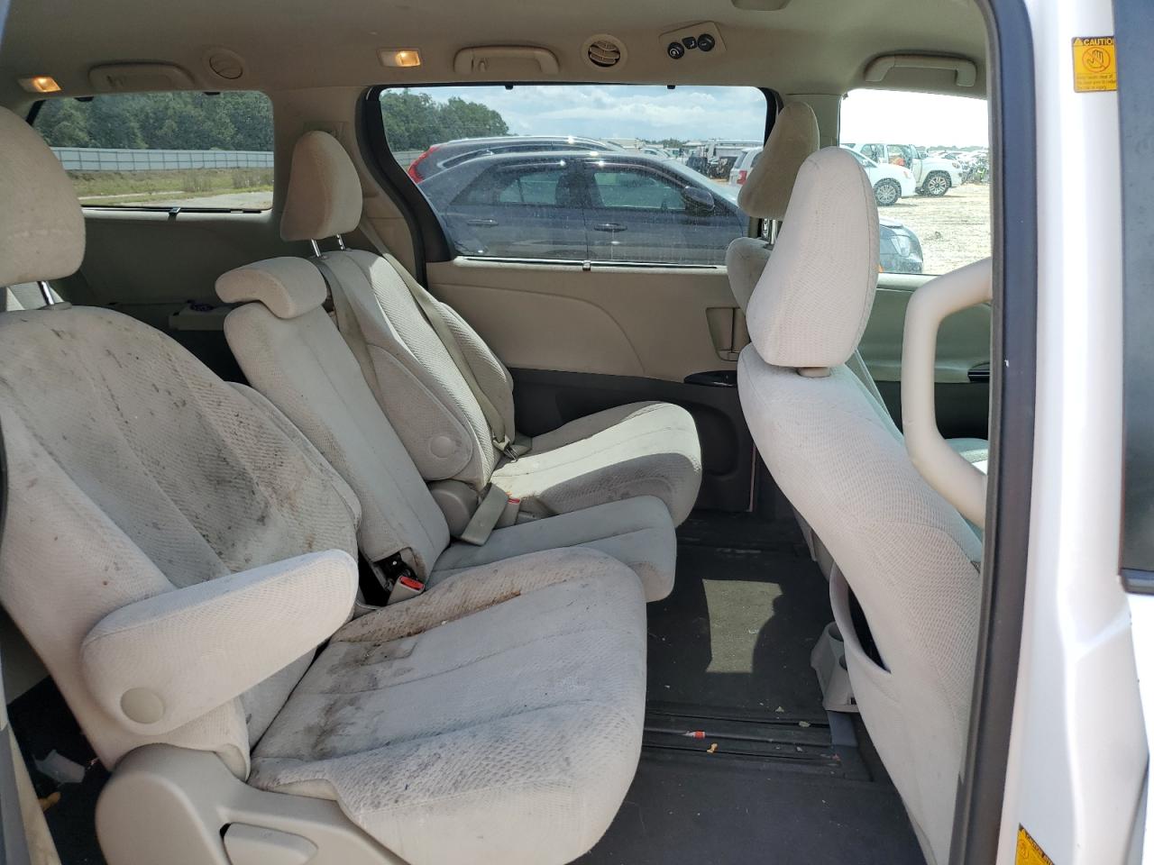 2012 Toyota Sienna Le VIN: 5TDKK3DC2CS205796 Lot: 81775215