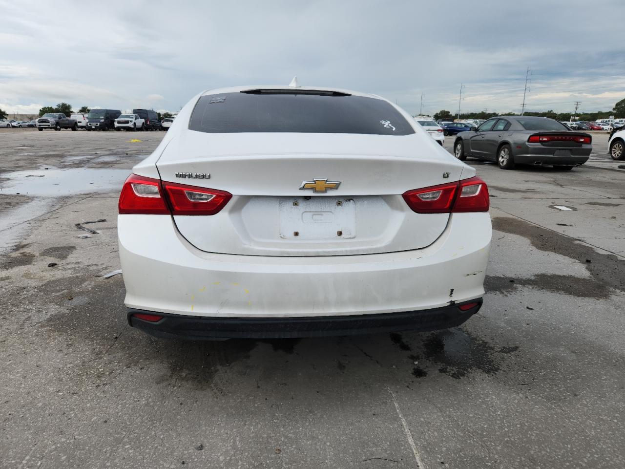 2017 Chevrolet Malibu Lt VIN: 1G1ZE5ST5HF195057 Lot: 83826335