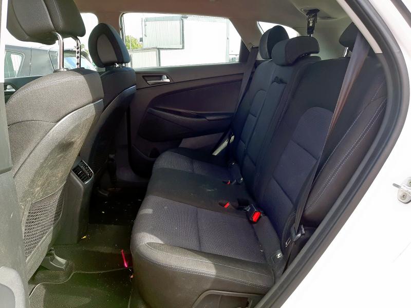 2016 HYUNDAI TUCSON