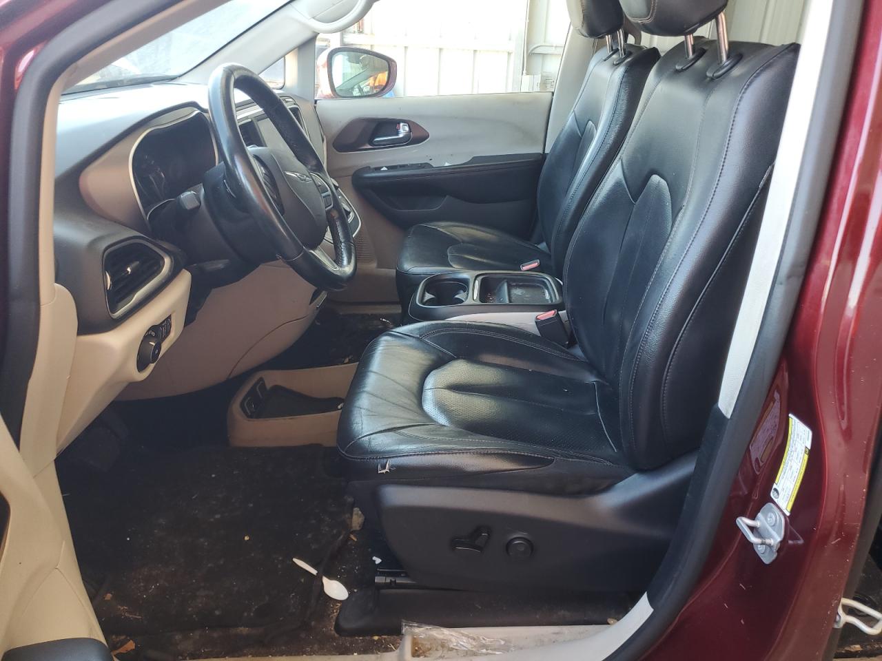 2019 Chrysler Pacifica Touring L VIN: 2C4RC1BG5KR650983 Lot: 70057625