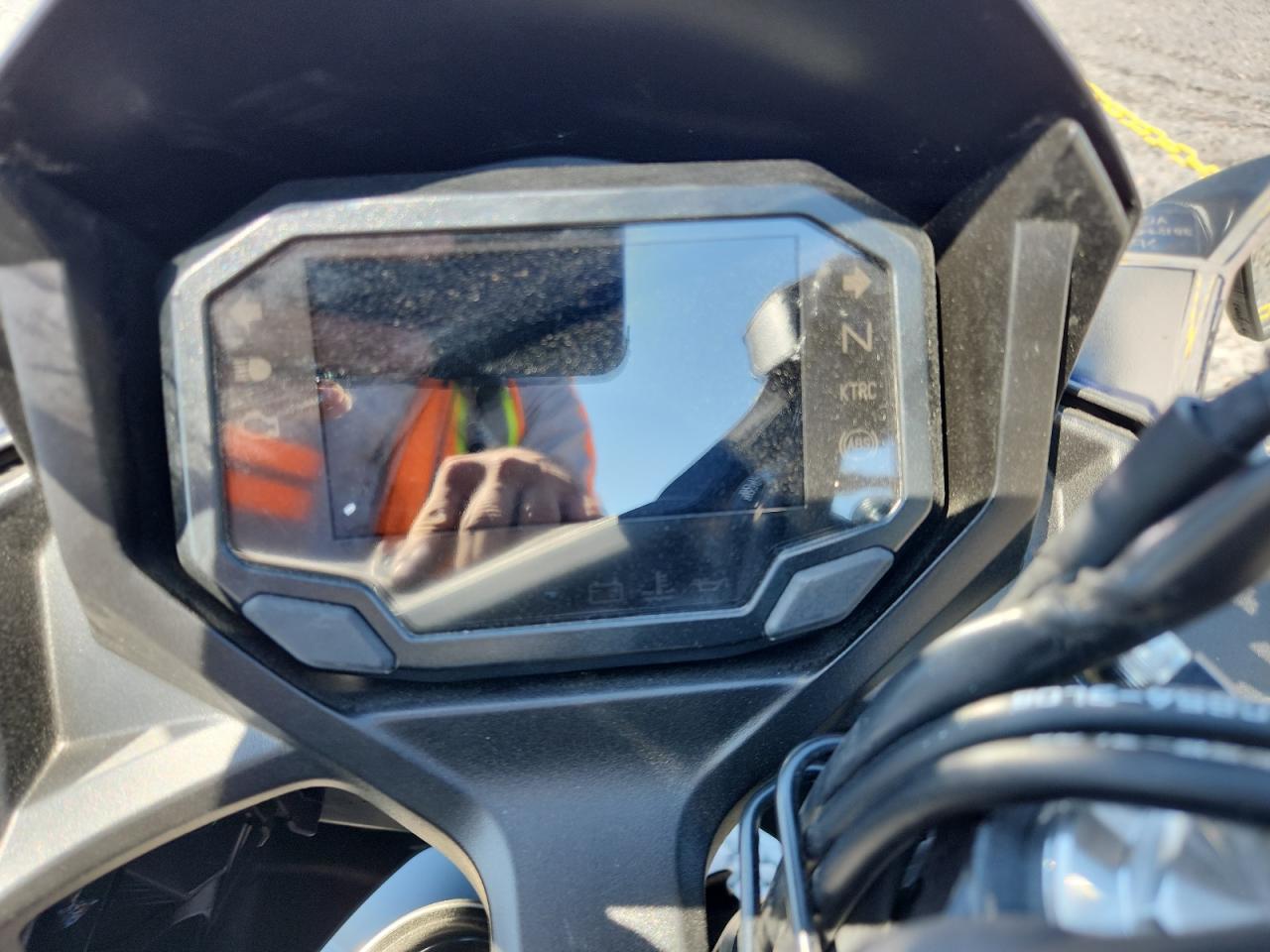 2024 Kawasaki Ex650 P VIN: ML5EXEP17RDAC5845 Lot: 80802815