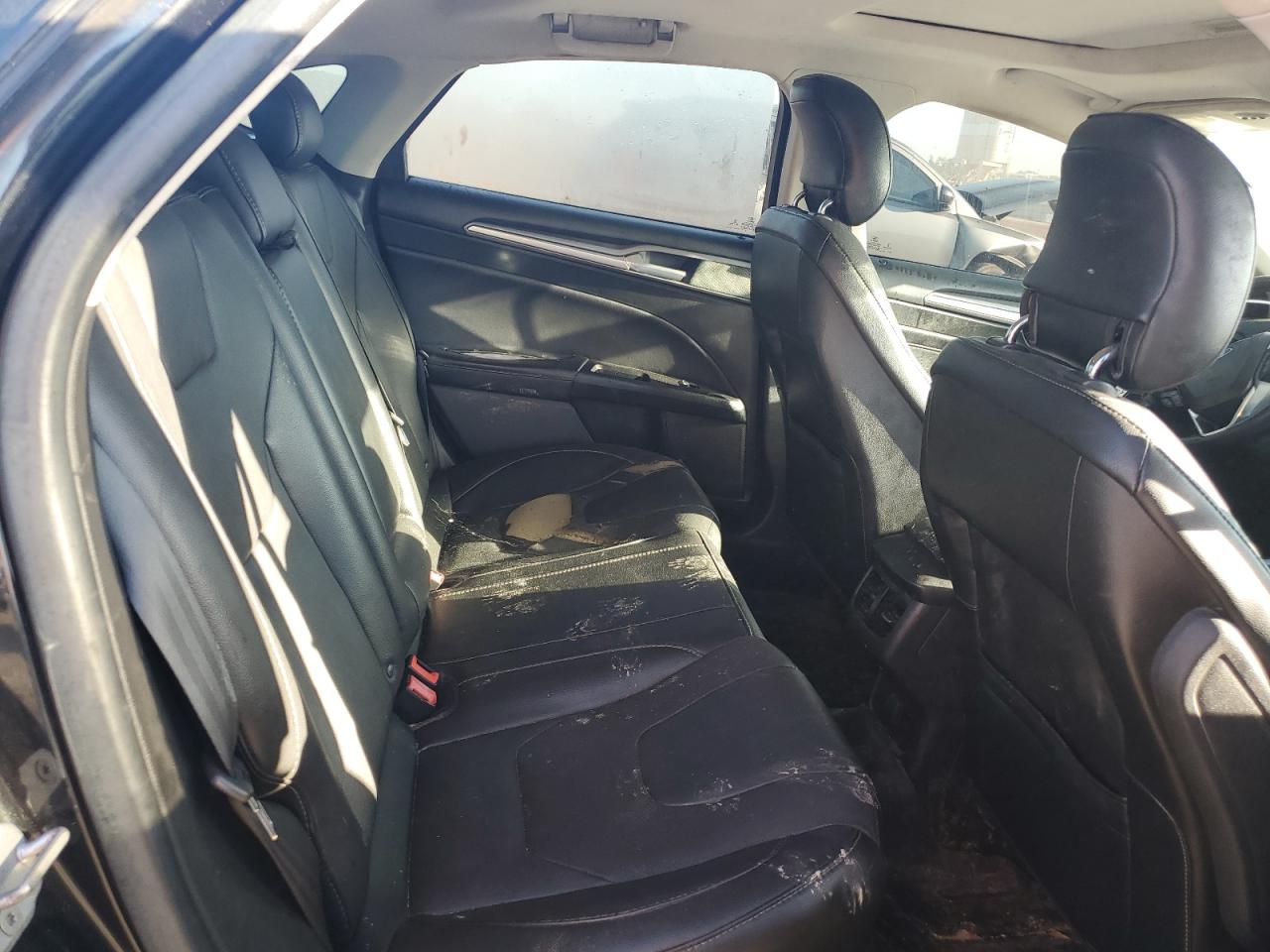 2014 Ford Fusion Titanium VIN: 3FA6P0K90ER136112 Lot: 81823715