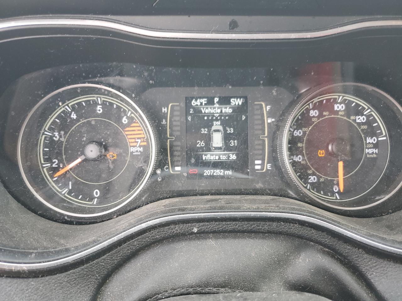 2019 Jeep Cherokee Latitude VIN: 1C4PJMCB7KD138288 Lot: 81684405