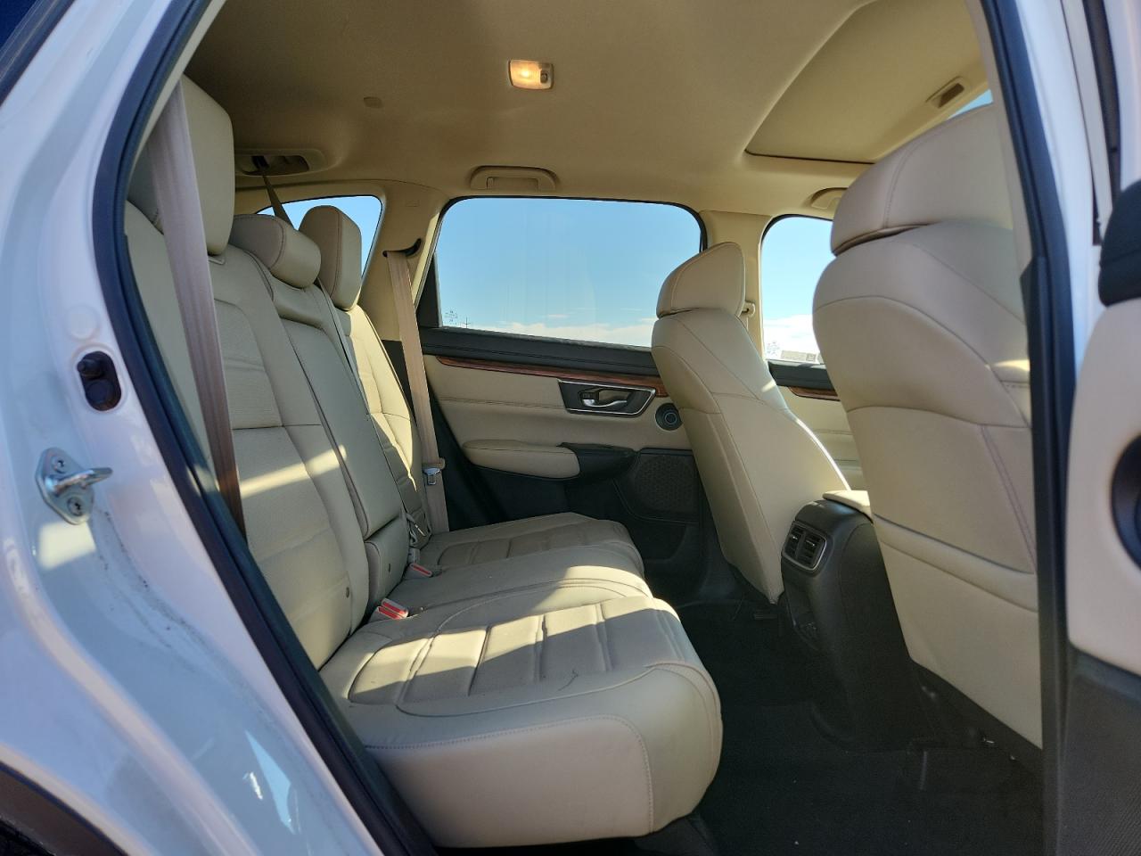 2022 Honda Cr-V Touring VIN: 7FARW2H90NE023702 Lot: 81407395