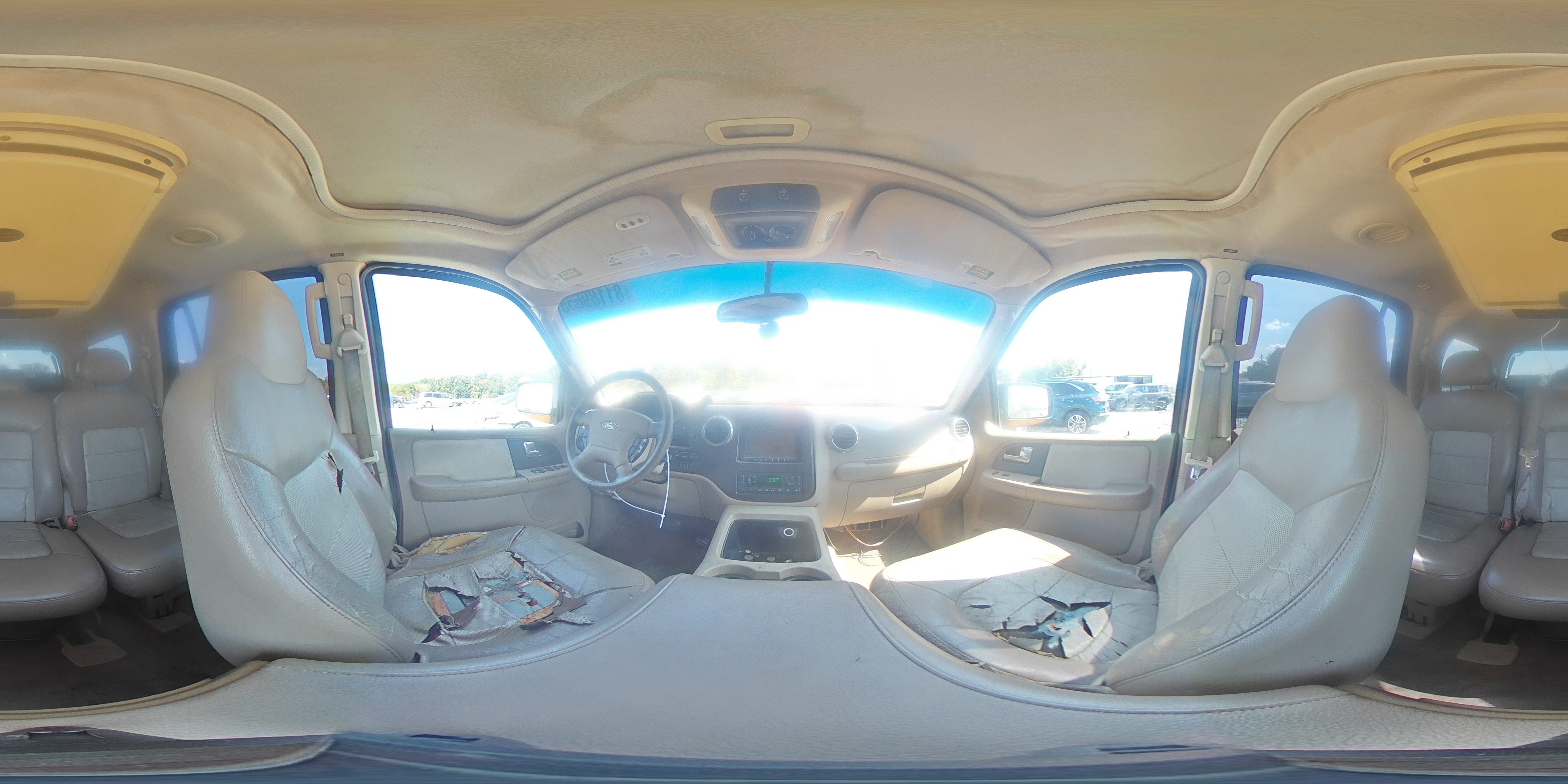 2004 Ford Expedition Eddie Bauer VIN: 1FMFU17L24LB85267 Lot: 81189655