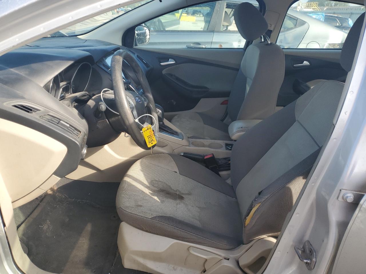 2012 Ford Focus Se VIN: 1FAHP3F29CL130196 Lot: 81331485