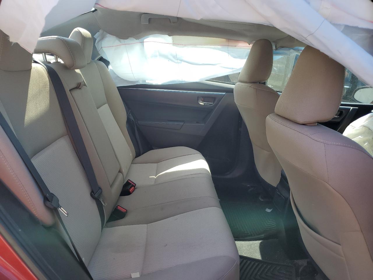 2015 Toyota Corolla L VIN: 2T1BURHE1FC318810 Lot: 84835785