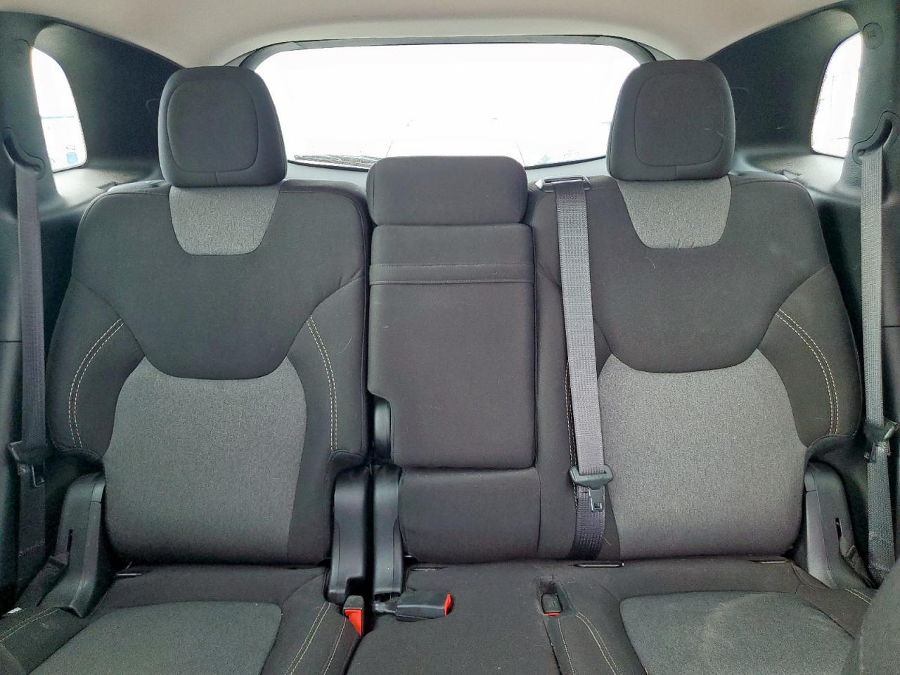 2016 Jeep Cherokee Sport VIN: 1C4PJLAB2GW127255 Lot: 81432965