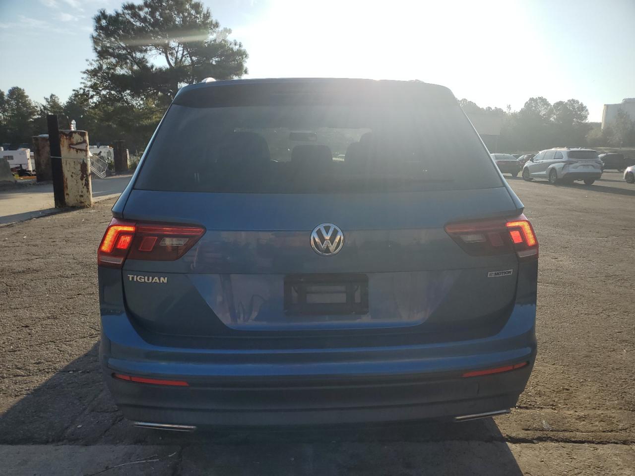 2019 Volkswagen Tiguan S VIN: 3VV0B7AX8KM167688 Lot: 81750125