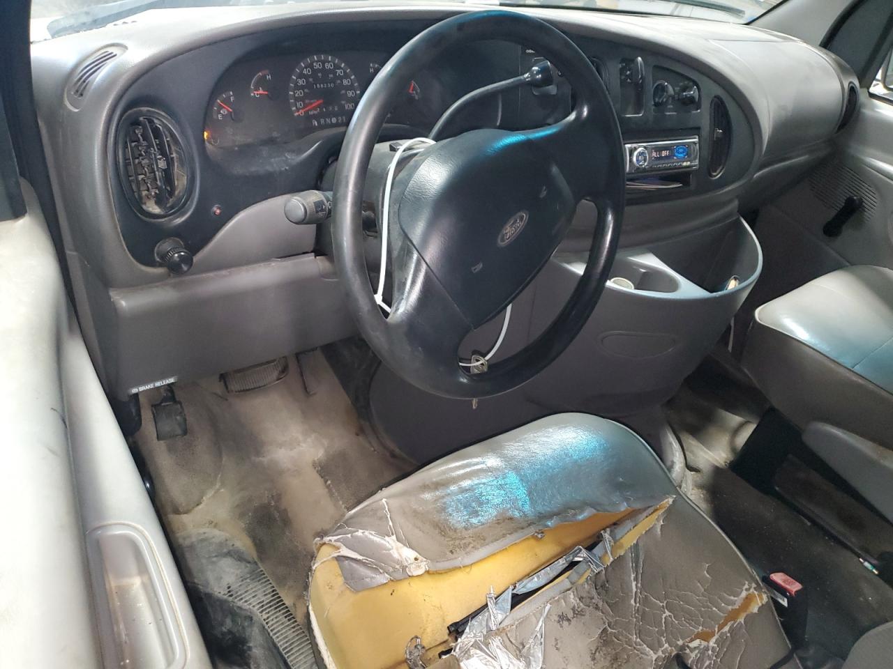 1999 Ford Econoline E350 Super Duty Van VIN: 1FTSE34L8XHA31718 Lot: 69950885