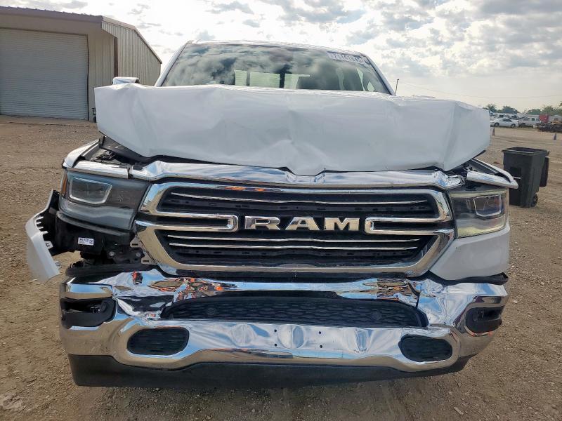  RAM 1500 2019 Белы