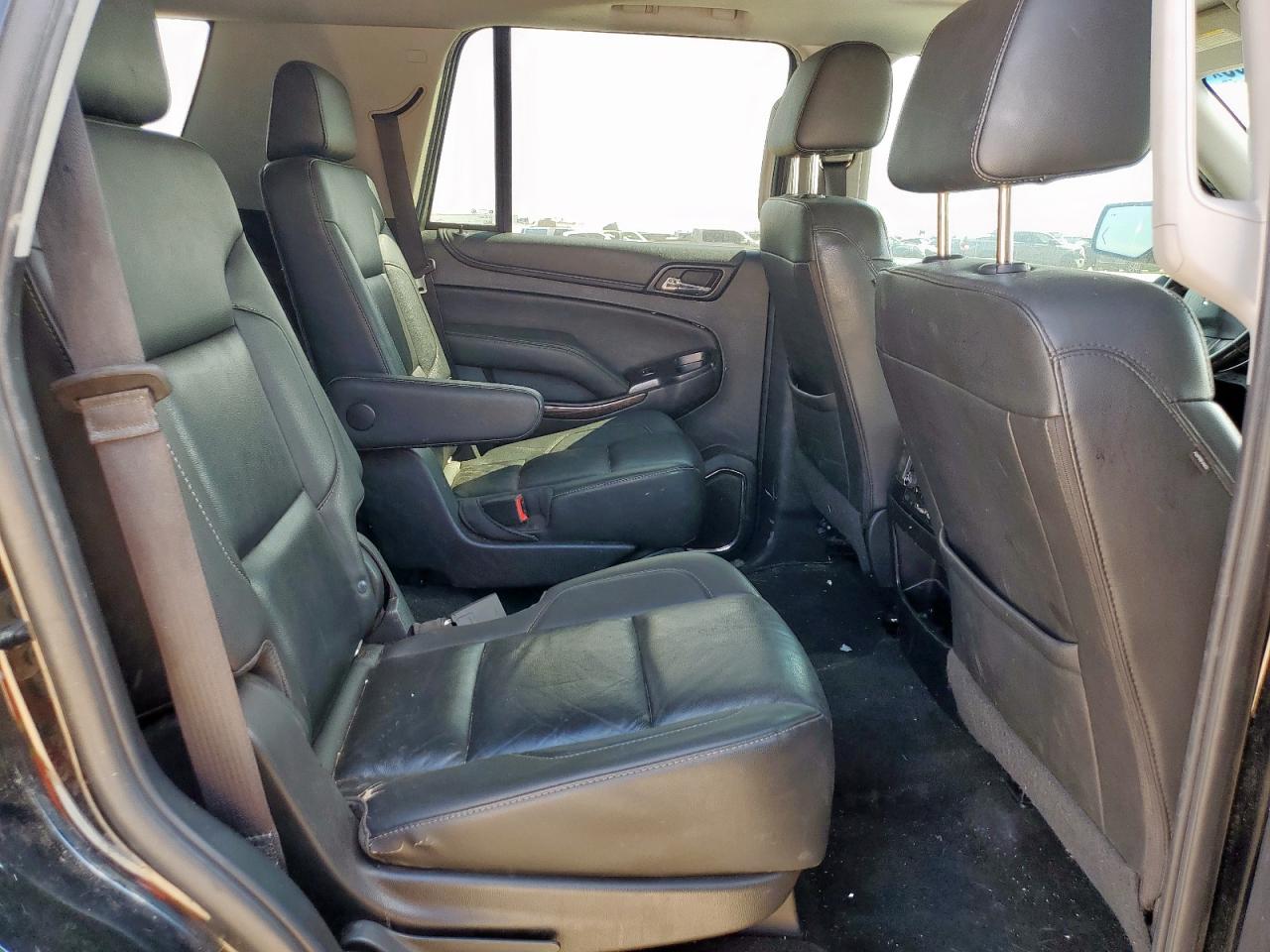 2018 Chevrolet Tahoe C1500 Lt VIN: 1GNSCBKC7JR402766 Lot: 84469855