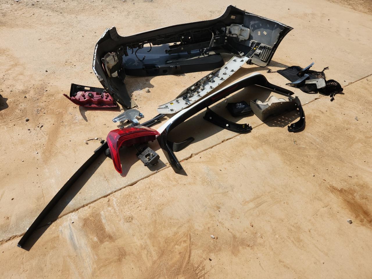 2022 Hyundai Palisade Sel VIN: KM8R44HE3NU471266 Lot: 80148195