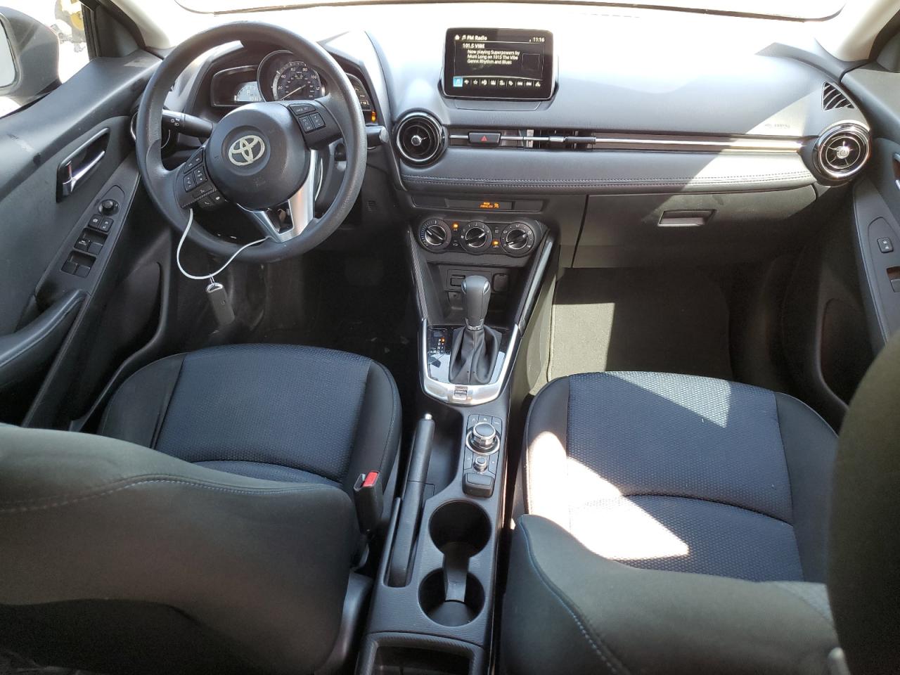 2017 Toyota Yaris Ia VIN: 3MYDLBYV5HY147129 Lot: 81834135