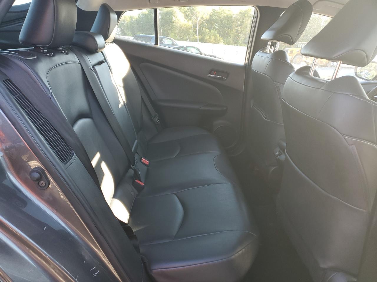 2021 Toyota Prius Prime Le VIN: JTDKAMFP7M3172368 Lot: 81911925