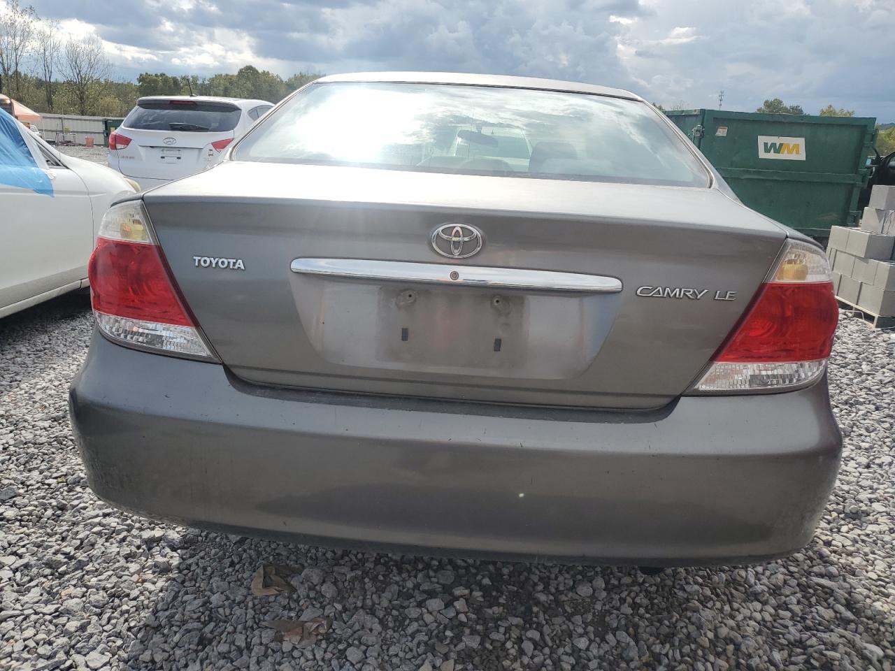 2005 Toyota Camry Le VIN: 4T1BE30K15U576320 Lot: 81715655