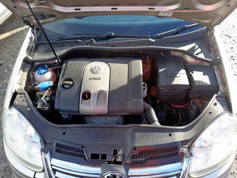 2006 VOLKSWAGEN JETTA SE