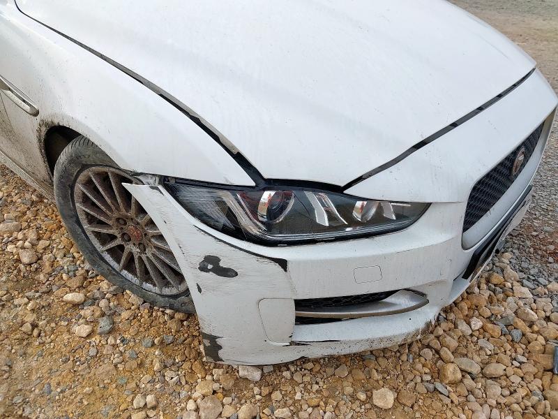 2016 JAGUAR XE R-SPORT D 