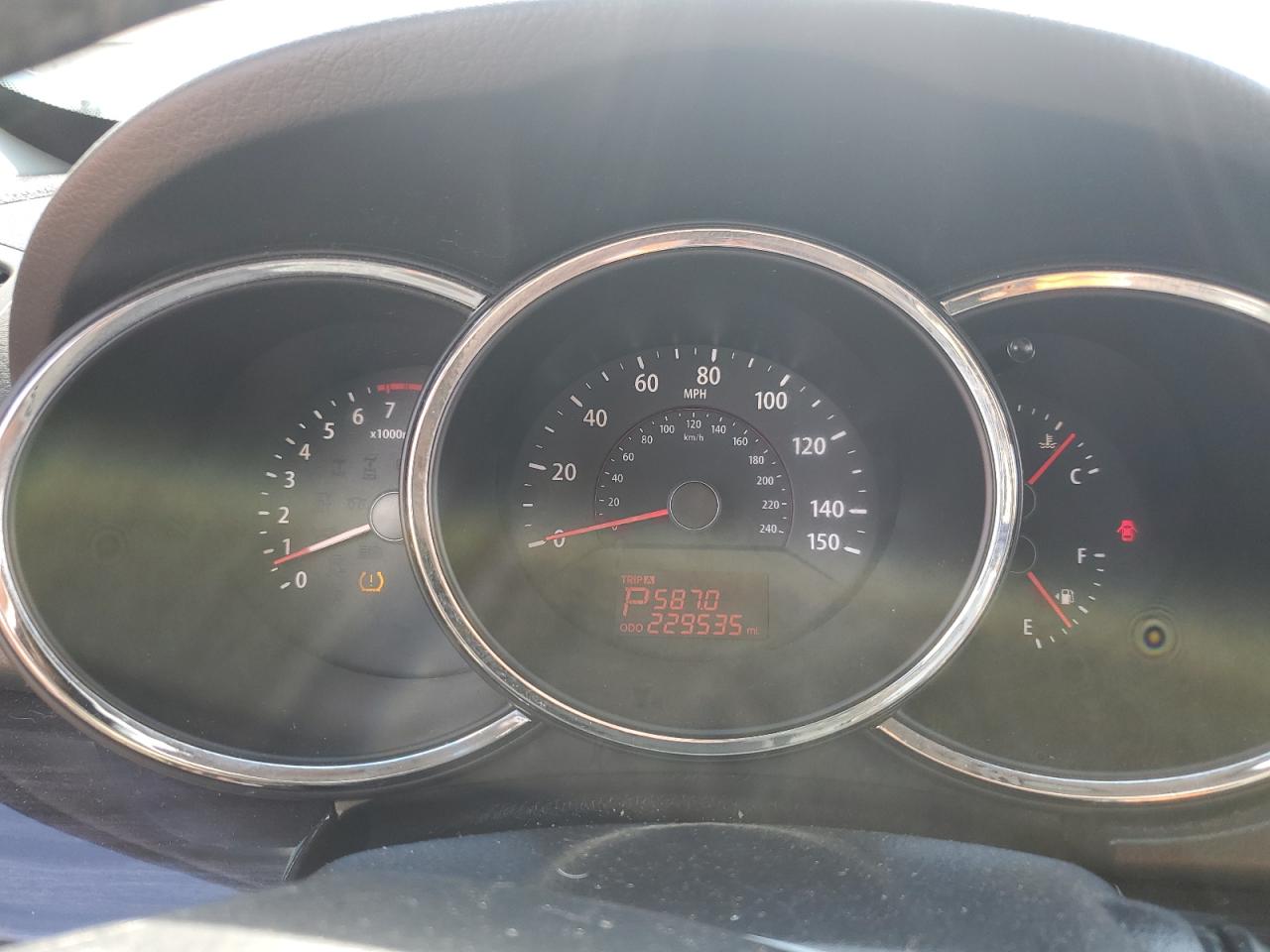 2011 Kia Sorento Ex VIN: 5XYKUDA29BG170469 Lot: 83872655