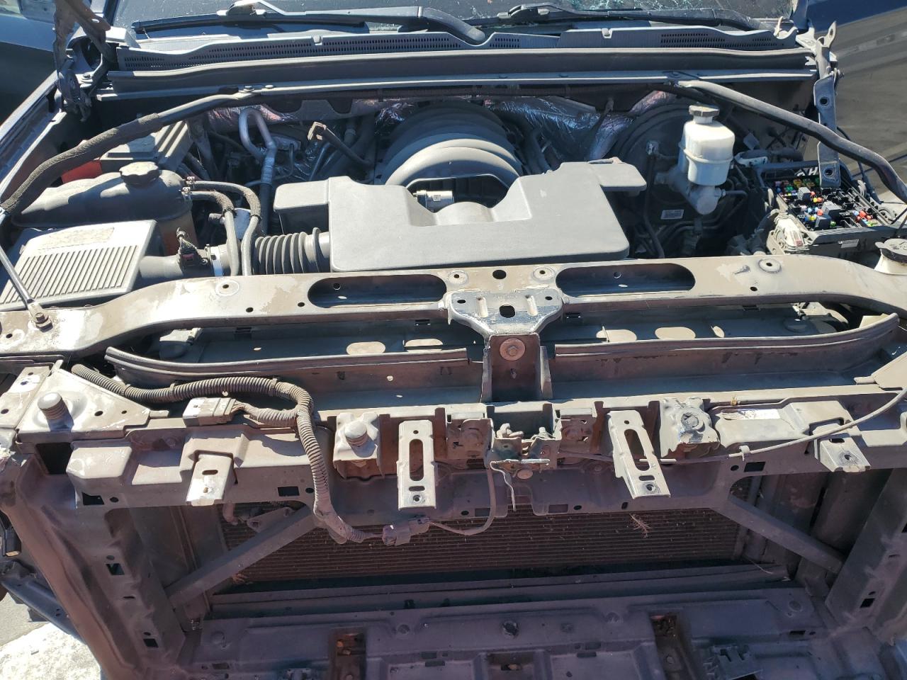 2015 Chevrolet Tahoe C1500 Ltz VIN: 1GNSCCKC0FR643825 Lot: 81731565