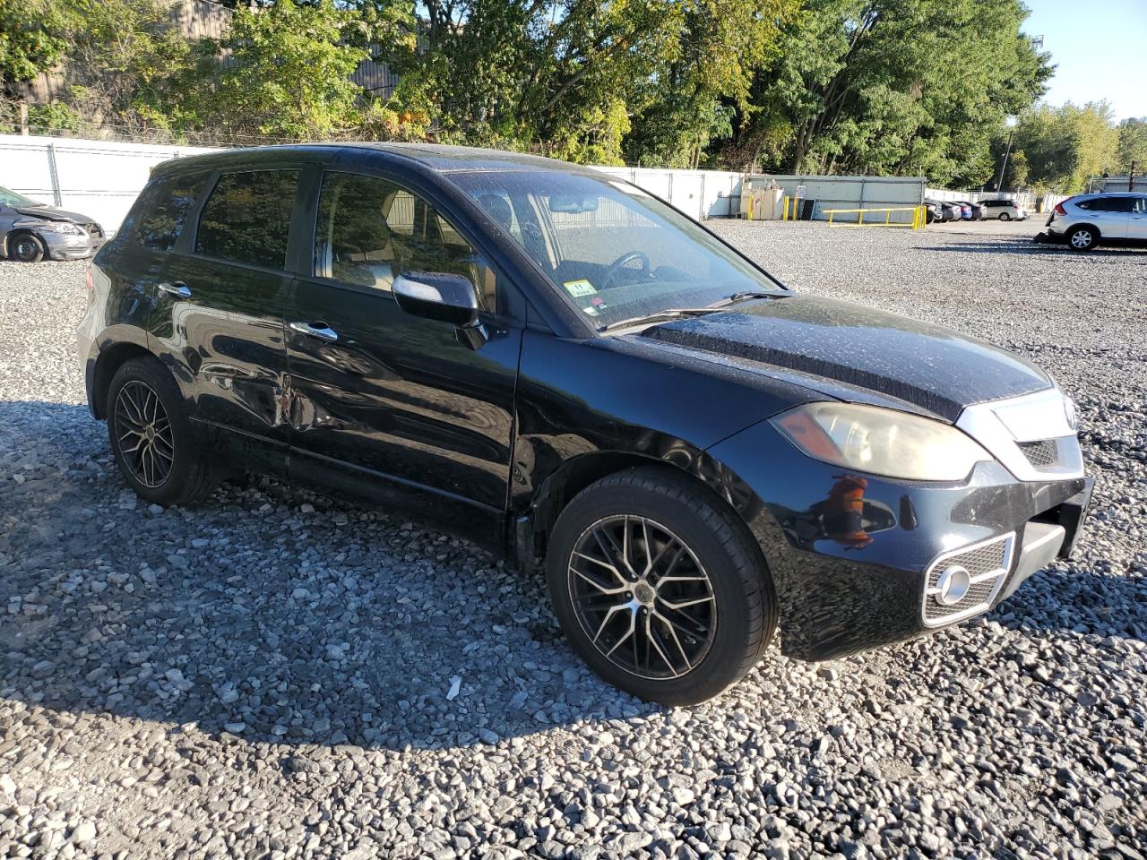 Фото: 5J8TB1H59AA000833