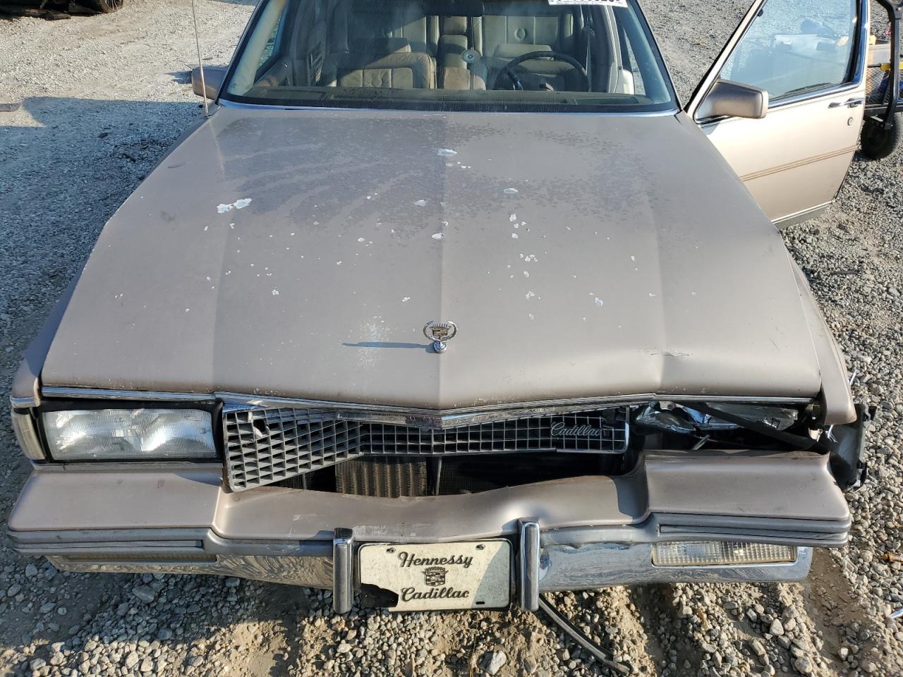 1988 Cadillac Deville VIN: 1G6CD5158J4337280 Lot: 81065025