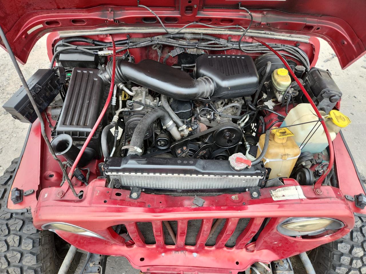 1998 Jeep Wrangler / Tj Se VIN: 1J4FY29P1WP766697 Lot: 81717285