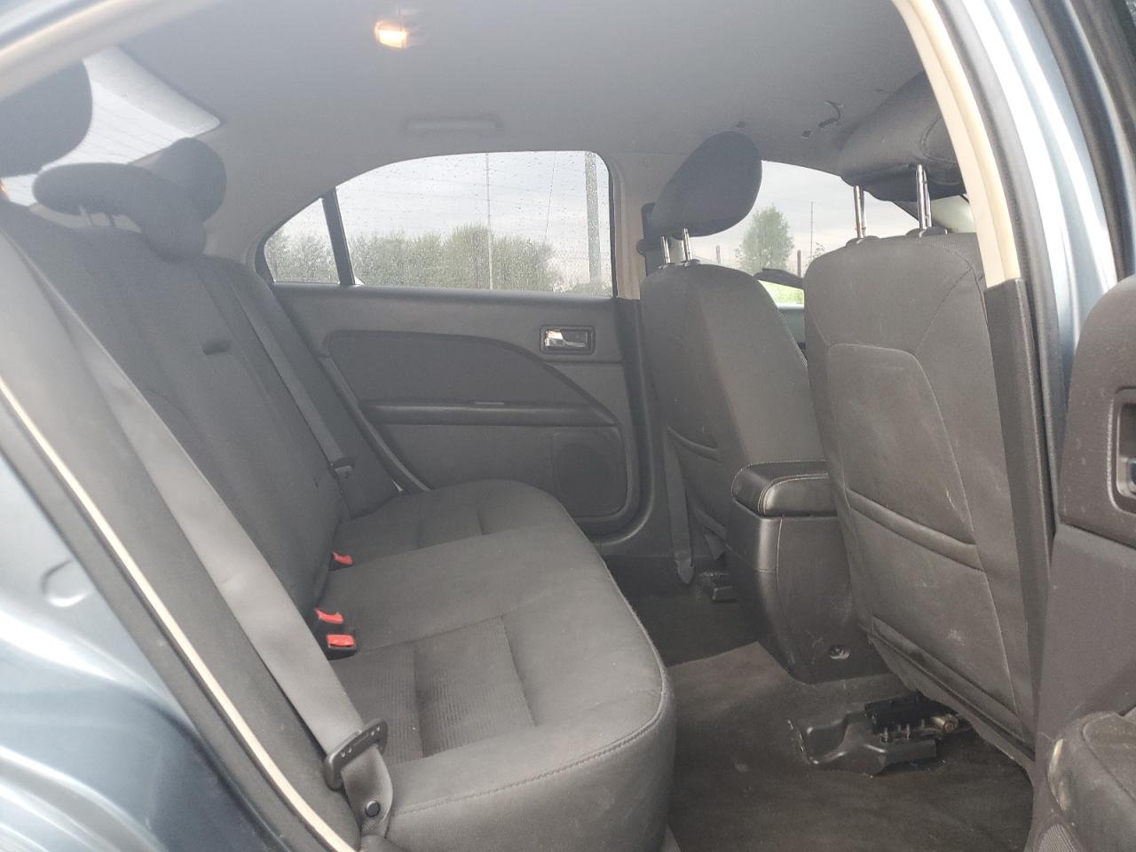 2011 Ford Fusion Se VIN: 3FAHP0HA7BR273344 Lot: 83850035