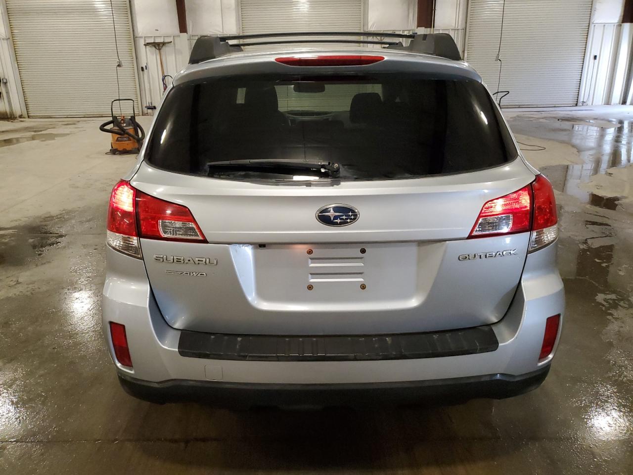 2013 Subaru Outback 2.5I Premium VIN: 4S4BRCGC4D3235775 Lot: 84297915