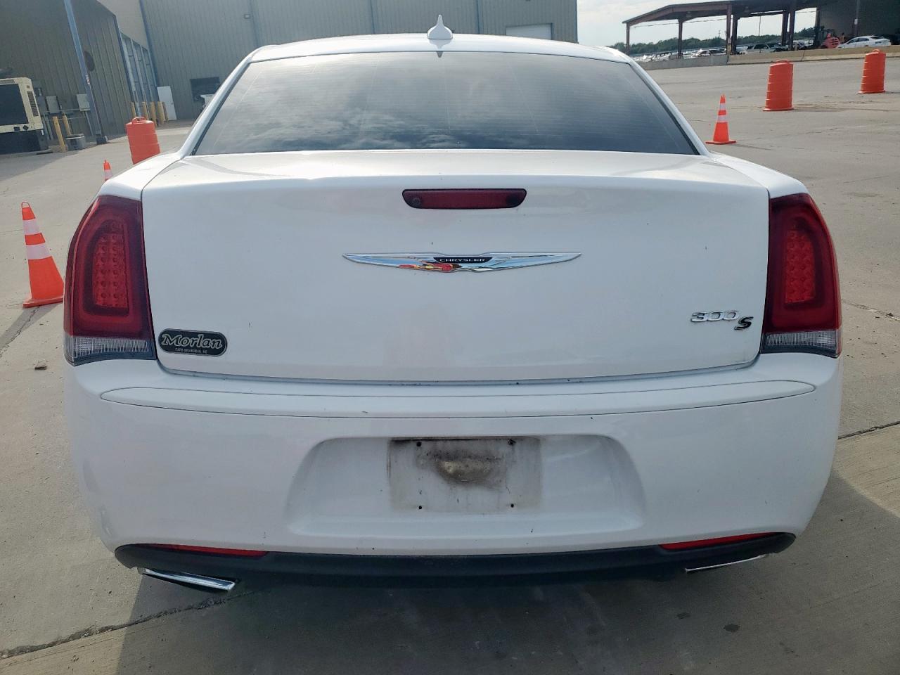 2017 Chrysler 300 S VIN: 2C3CCABG0HH553859 Lot: 81915045