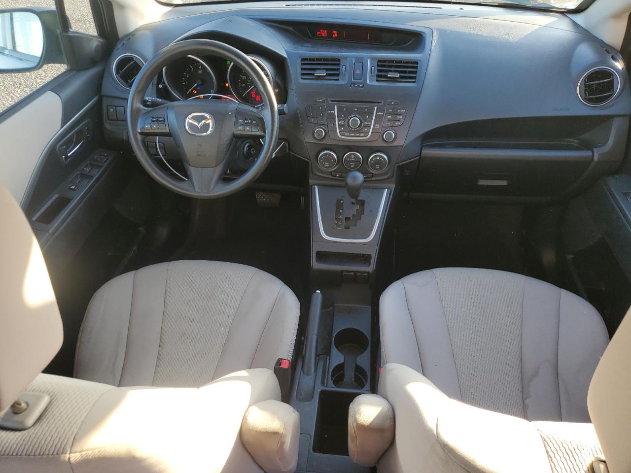 2015 Mazda 5 Sport VIN: JM1CW2BL8F0186880 Lot: 81822185