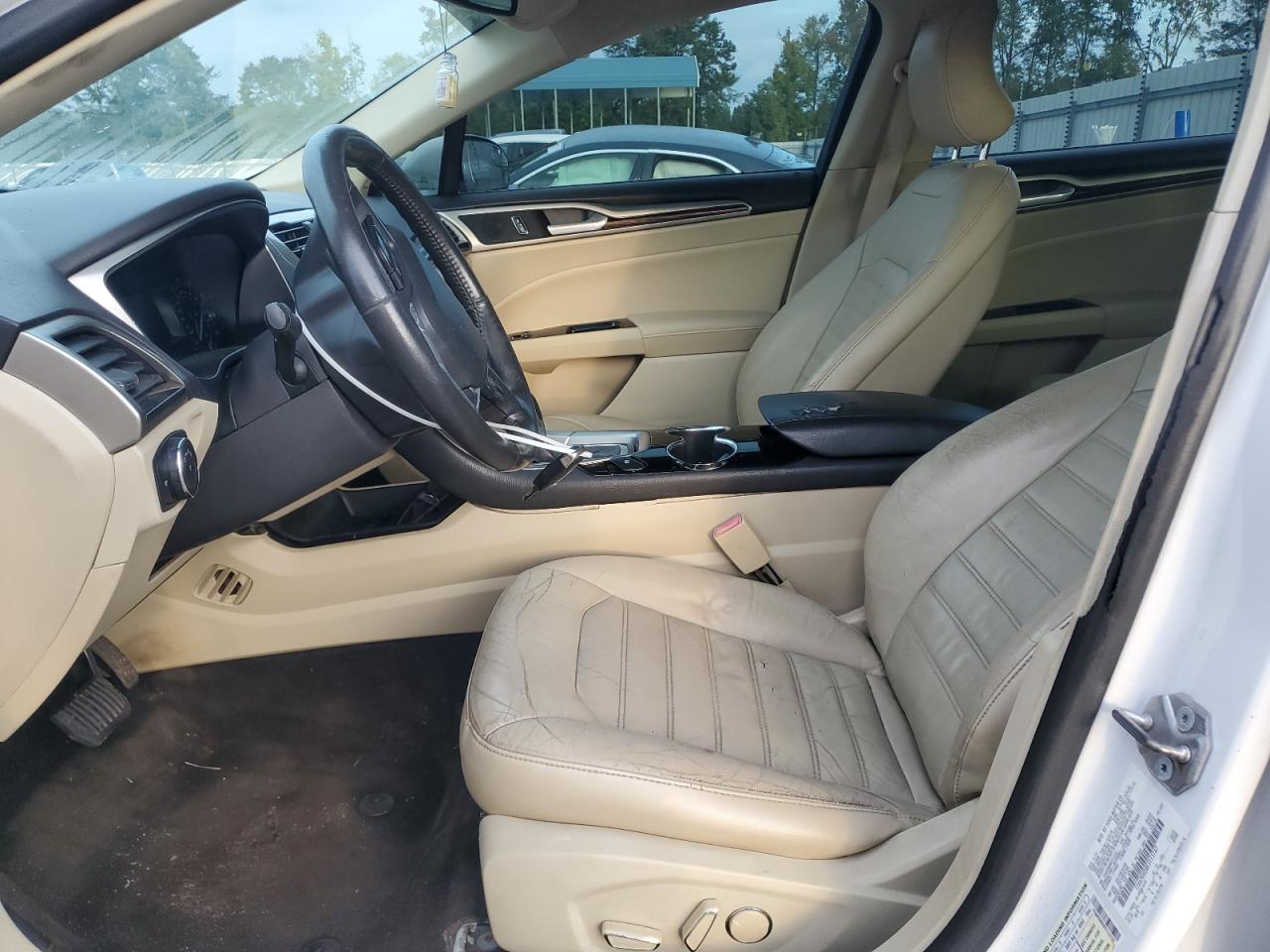 2015 Ford Fusion Se VIN: 1FA6P0HD8F5115167 Lot: 81872955