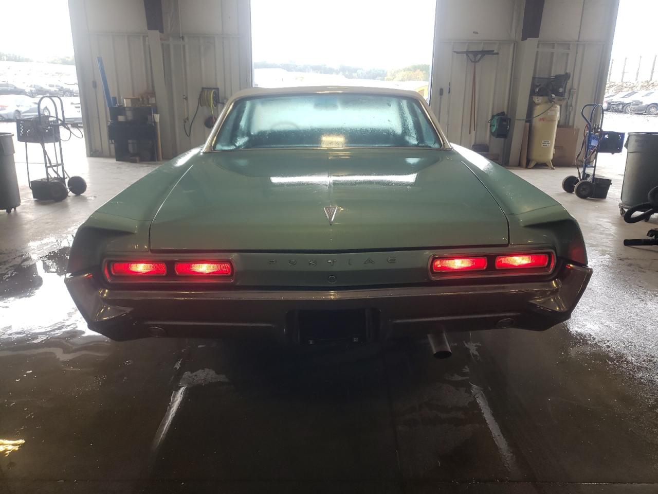 1966 Pontiac Executive VIN: 256696X105640 Lot: 84462785