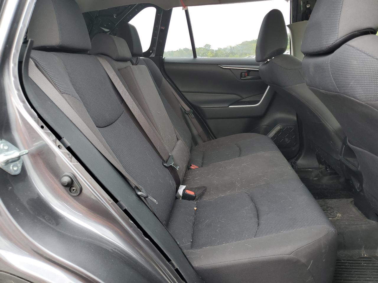 2021 Toyota Rav4 Le VIN: JTMH1RFV4MD072115 Lot: 71788135
