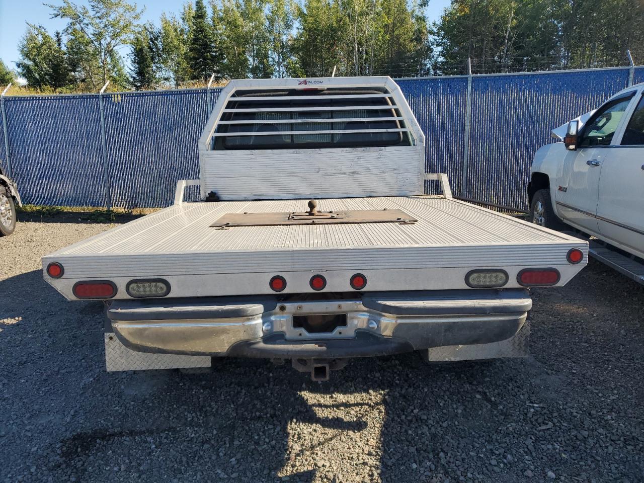 1999 Ford F350 Super Duty VIN: 1FTWX33F3XEA32140 Lot: 70920905